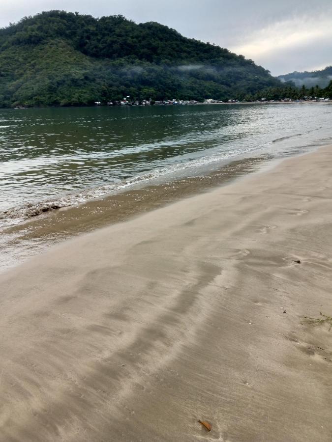 Akoya Beach Park And Cottages Locaroc 外观 照片